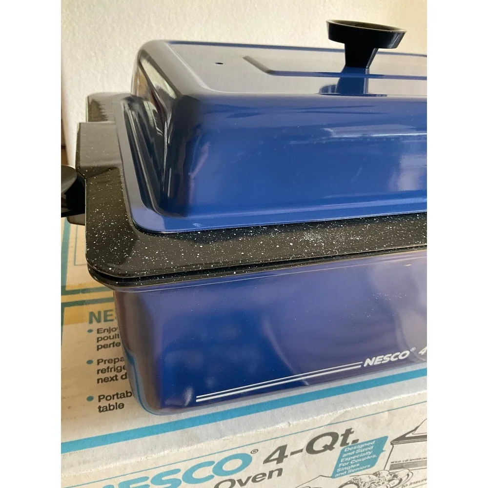 Nesco 4 Qt Roaster Oven Blue Porcelain Enamel 4804-12 Countertop Cooker with Box